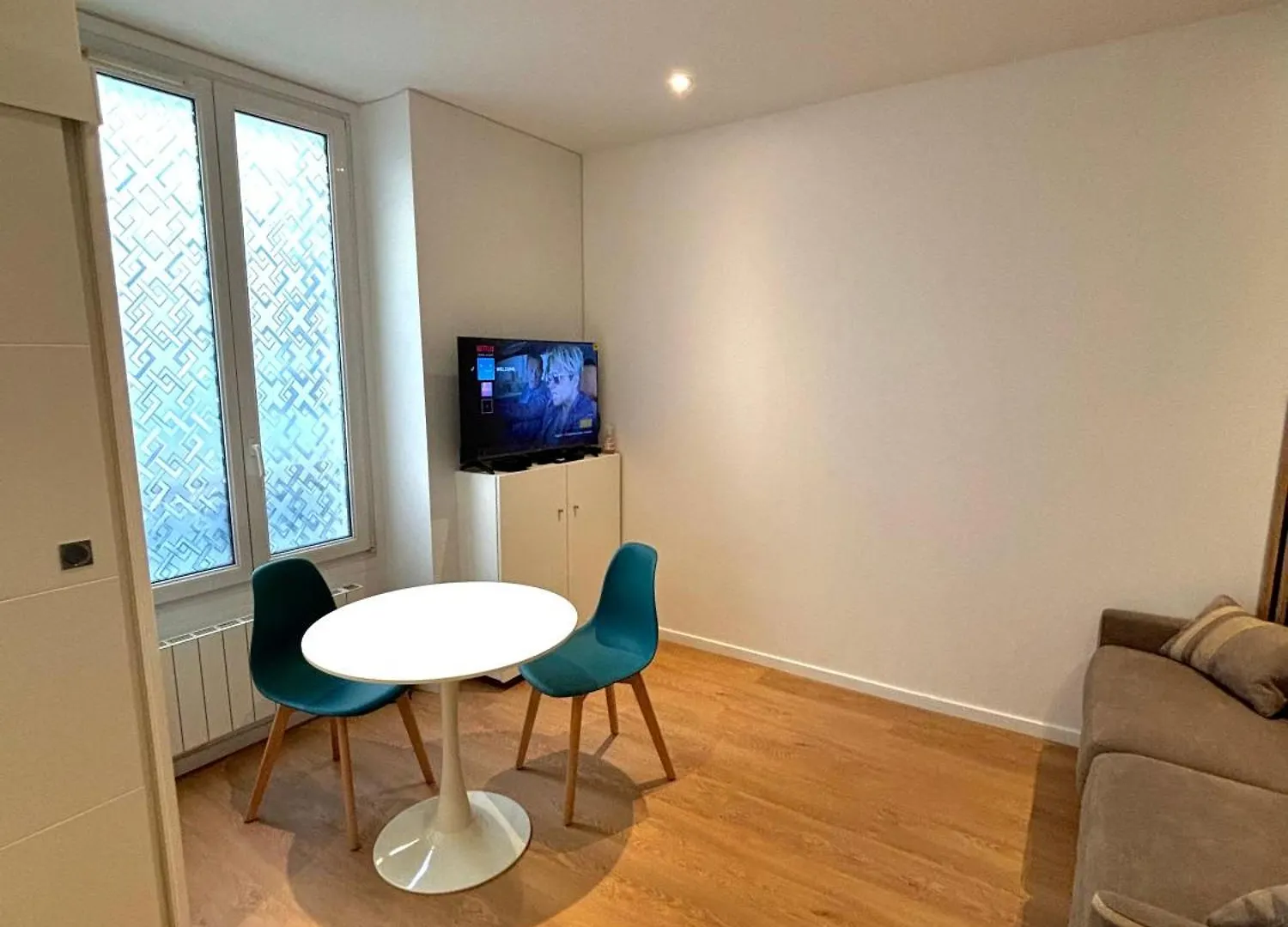 Cosy Montmartre Apartment Paris